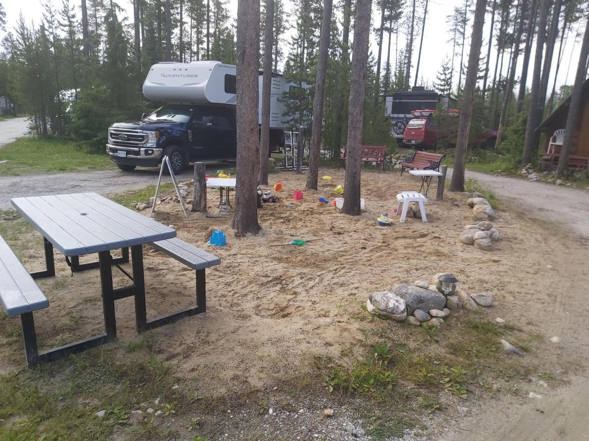 Blue River Campgrounds & Cabin-Public Washroom Exteriér fotografie