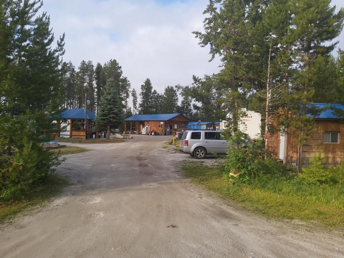 Blue River Cabins & Campgrounds Exteriér fotografie