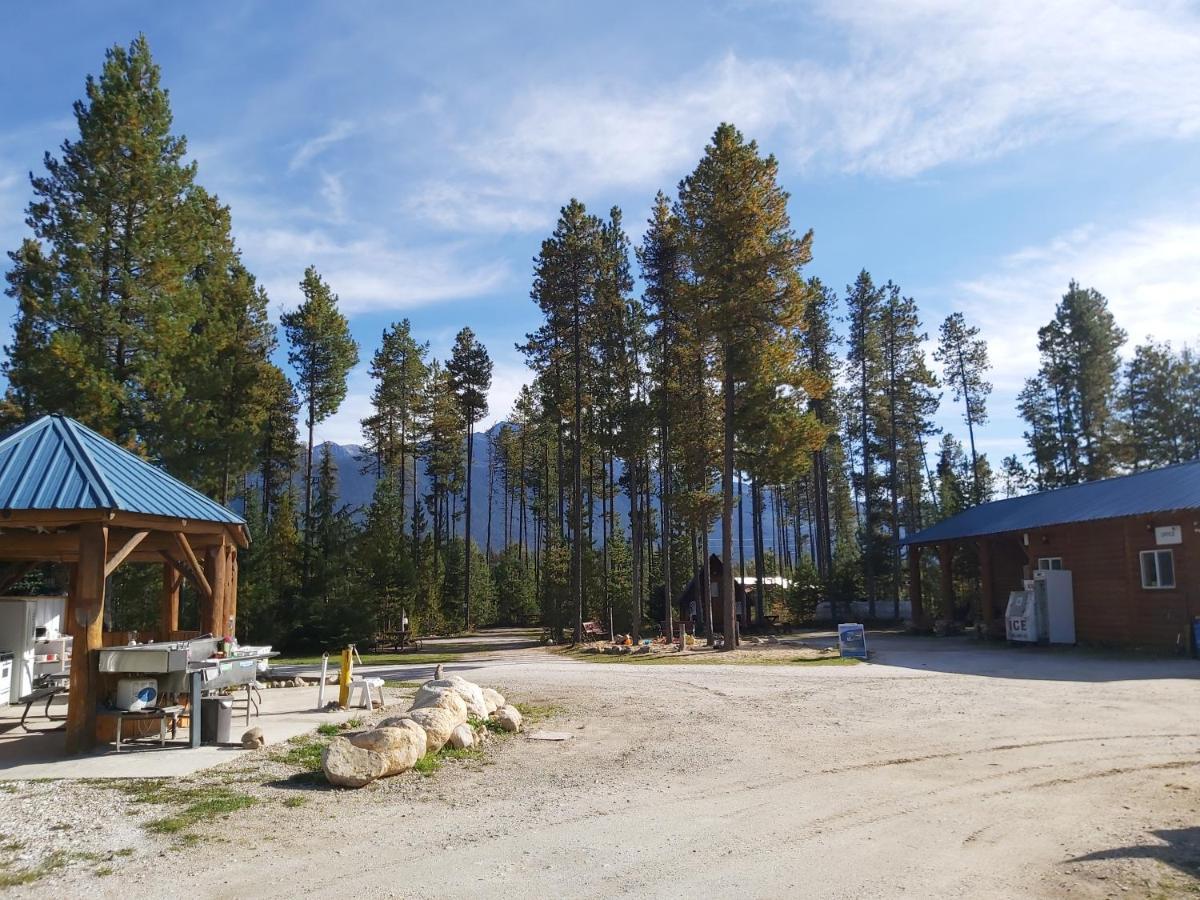 Blue River Campgrounds & Cabin-Public Washroom Exteriér fotografie