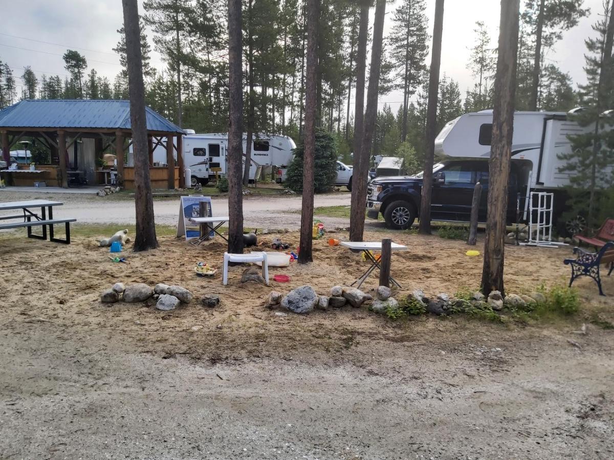 Blue River Cabins & Campgrounds Exteriér fotografie